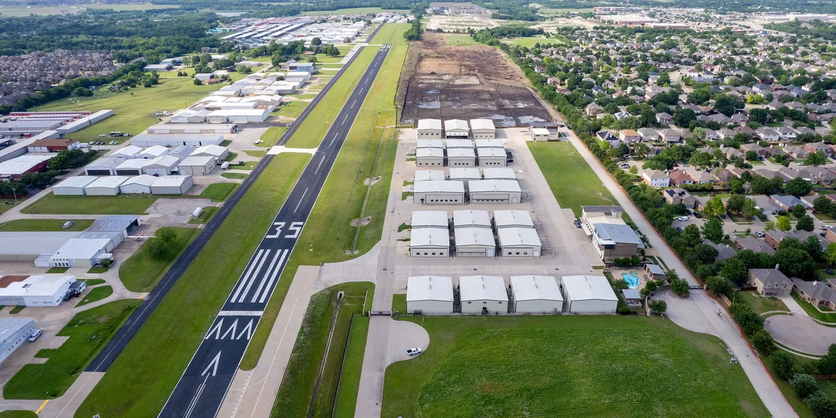 9400 Beagle Lane aviation hangar lot 74 at Aero Country East